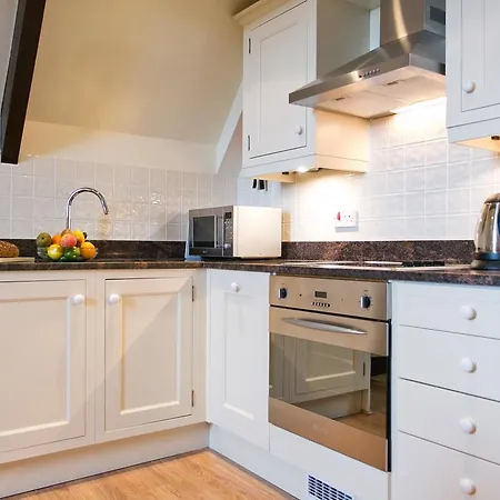 Дом отдыха Staffield Hall Country Retreats *